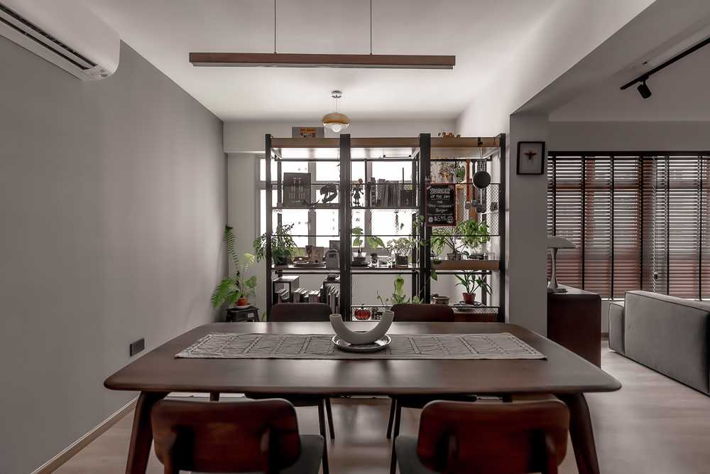 Contemporary Living Room with Vinyl Flooring and Dining Table