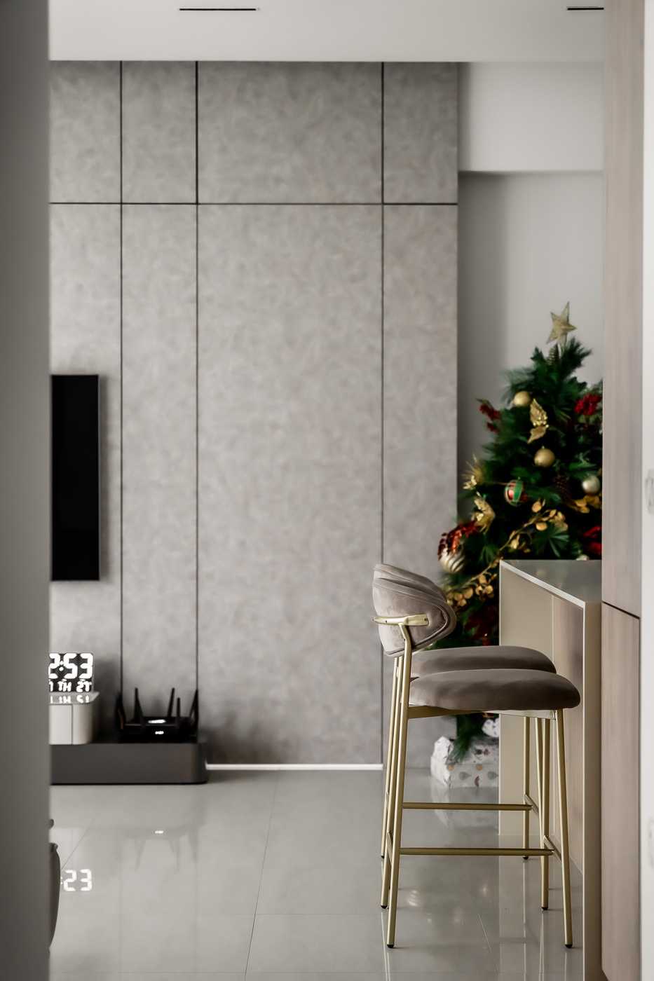 Modern Living Room with Countertop and TV Console