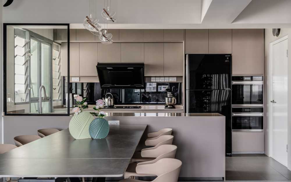 Contemporary Kitchen with Herringbone Tiling and Granite Floor