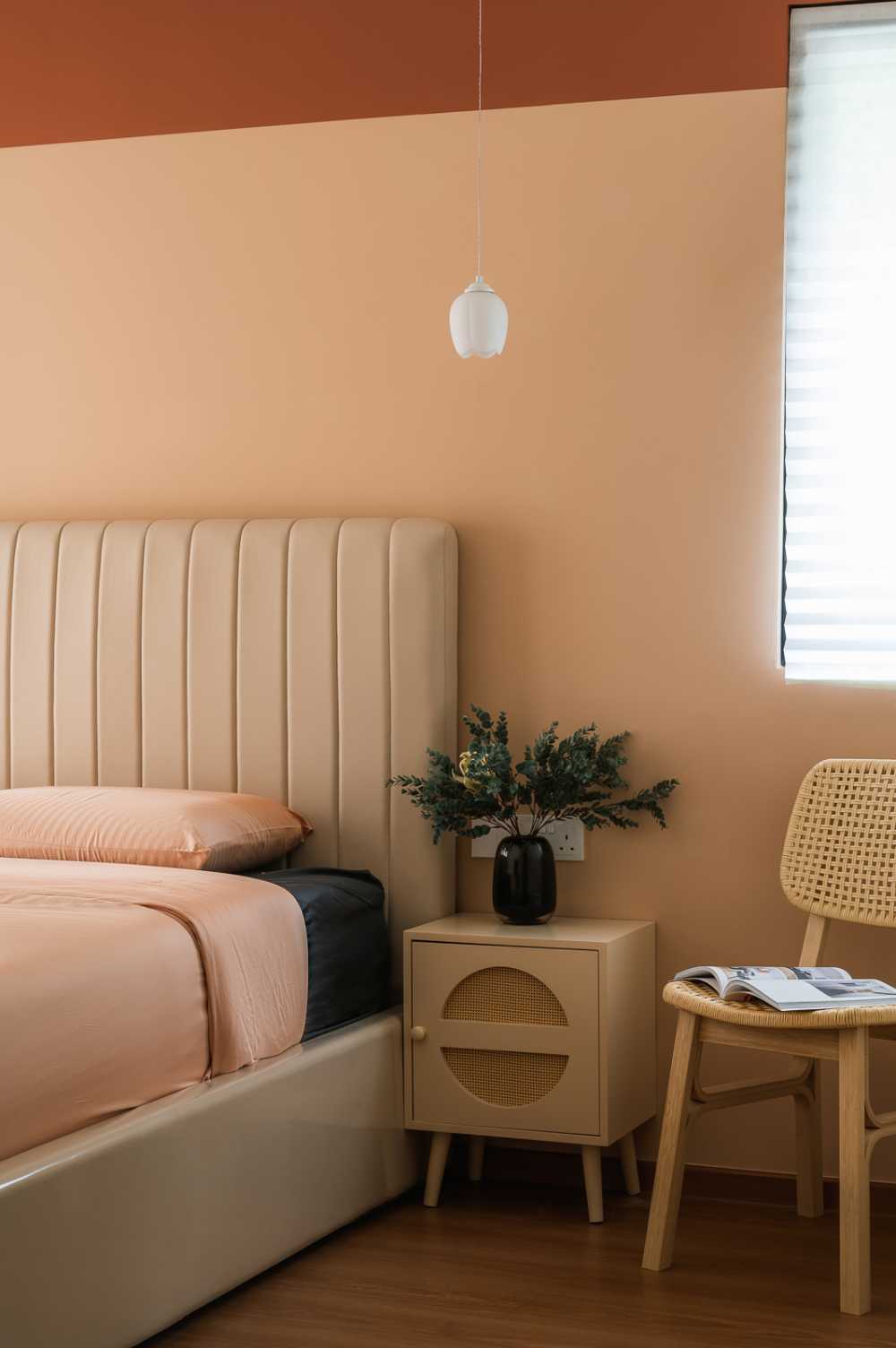 Scandinavian Bedroom with Vinyl Flooring and Queen Bed
