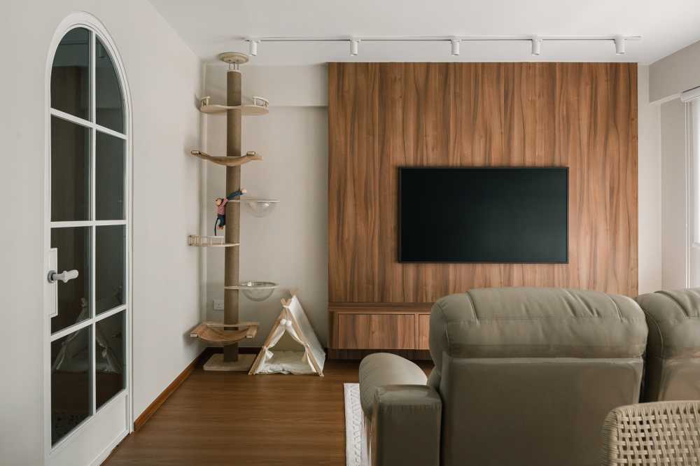 Scandinavian Living Room with Settee and Countertop