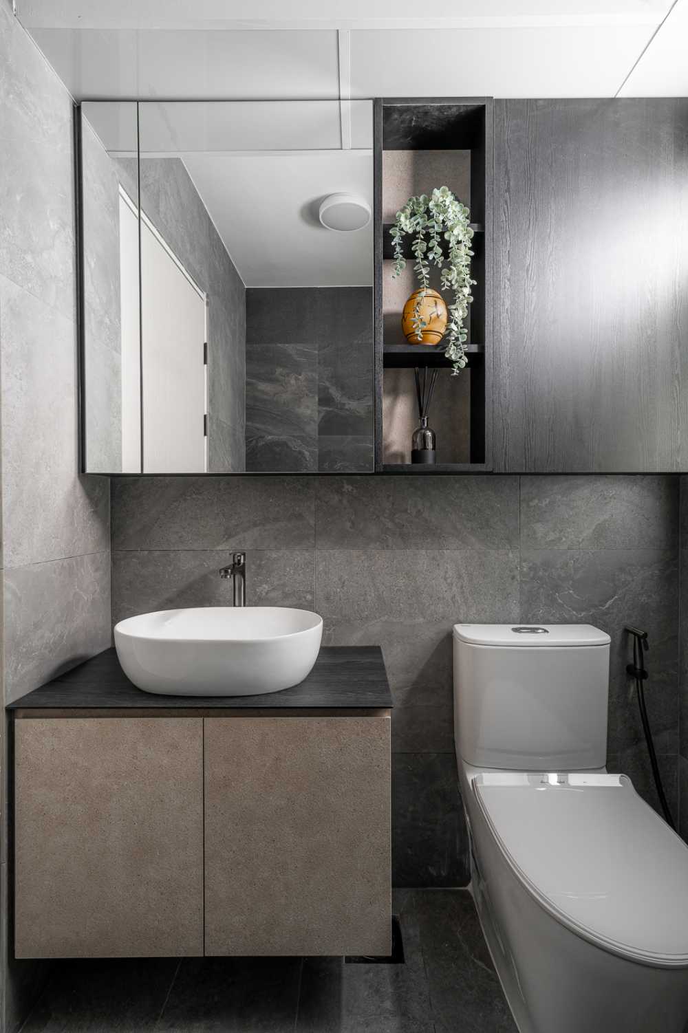 Scandinavian Bathroom with Countertop and Wood Flooring