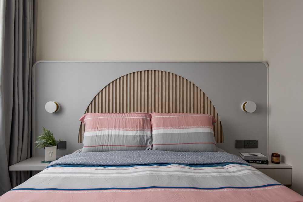 Scandinavian Bedroom with Built-in Bed and Downlights