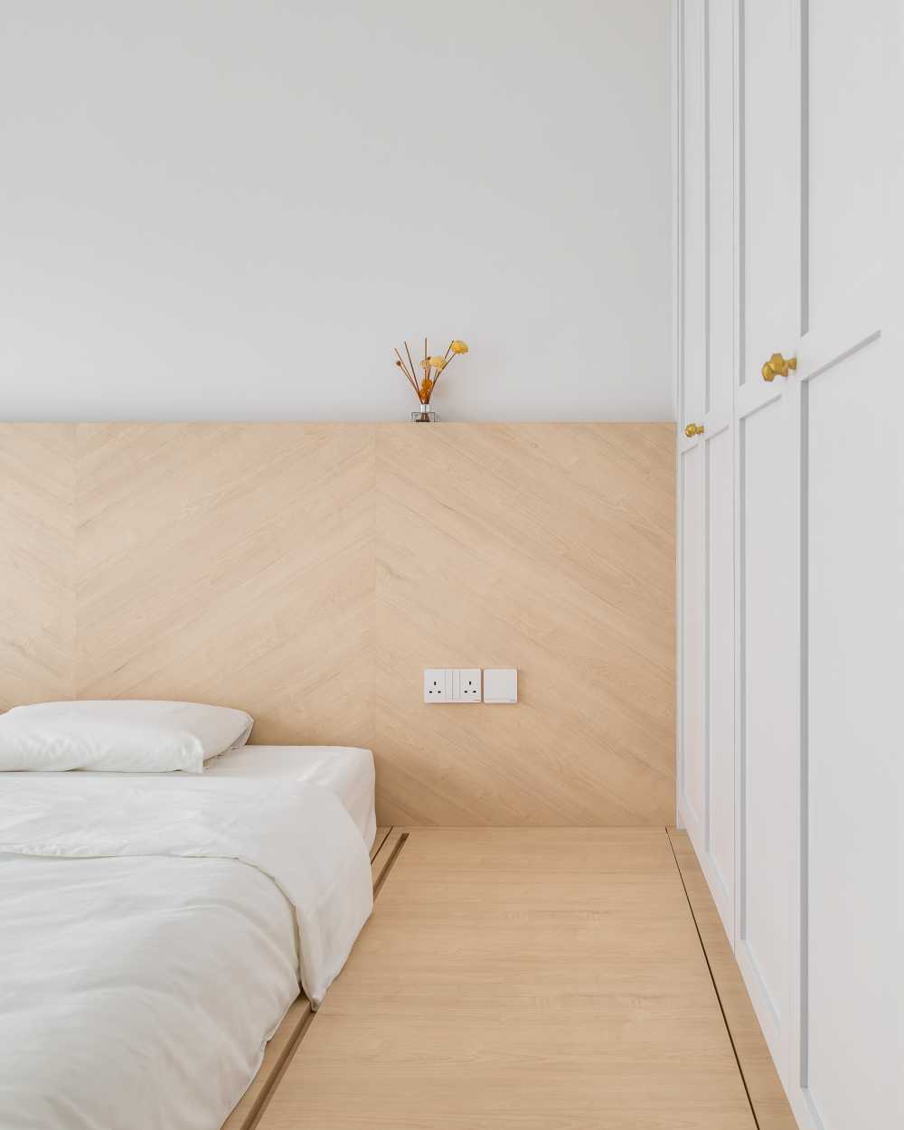 Country Bedroom with Platform Bed and Vinyl Flooring