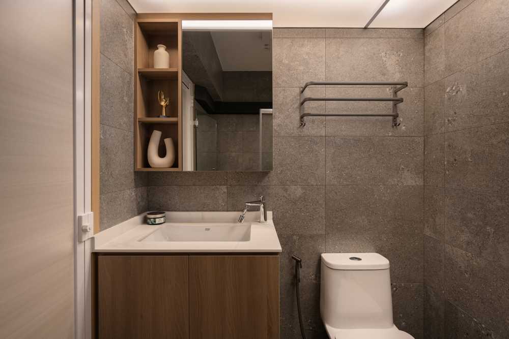 Contemporary Bathroom with Countertop and Mirror