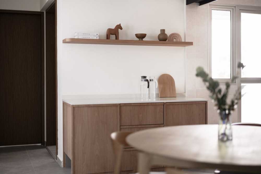 Scandinavian Kitchen with Countertop and Homogeneous Tiles