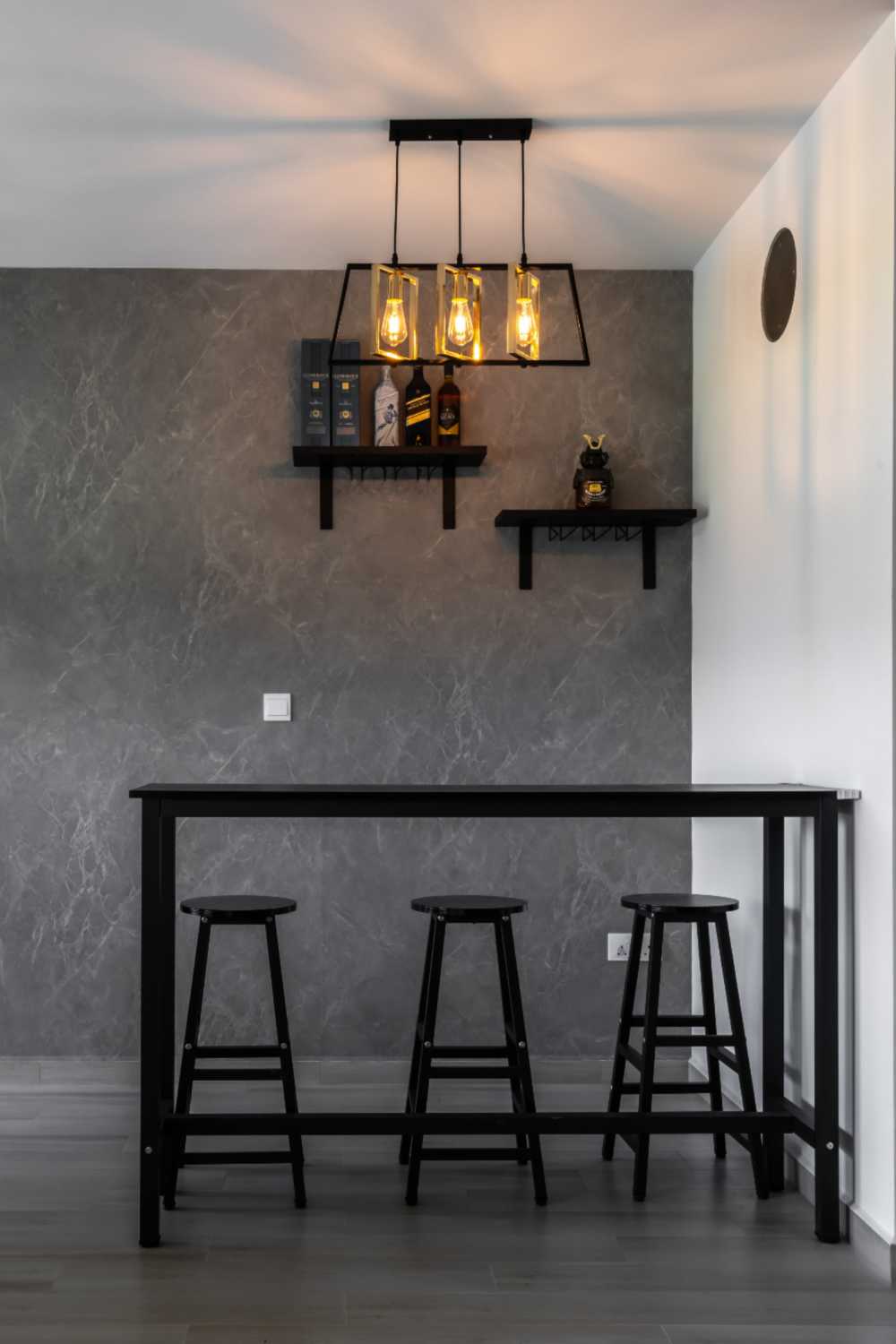 Modern Living Room with Drop Ceiling and Lighting