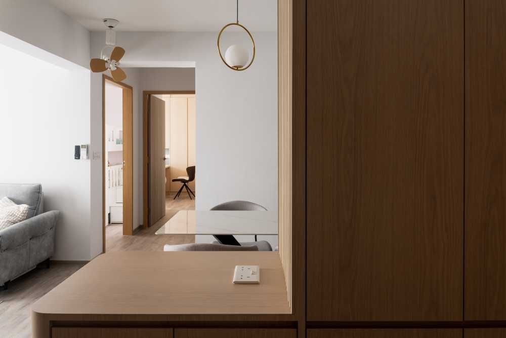 Scandinavian Living Room with Bookshelf and Countertop