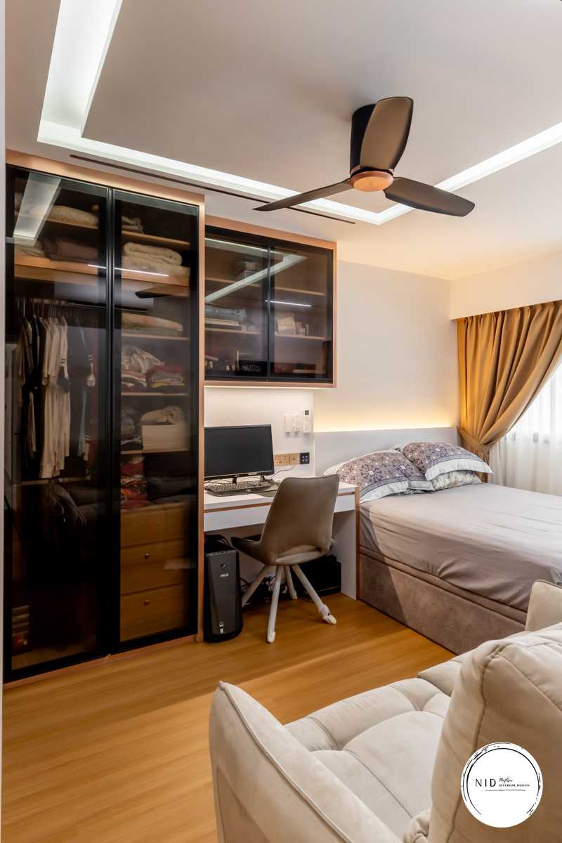 Modern Bedroom with Vinyl Flooring and Drop Ceiling