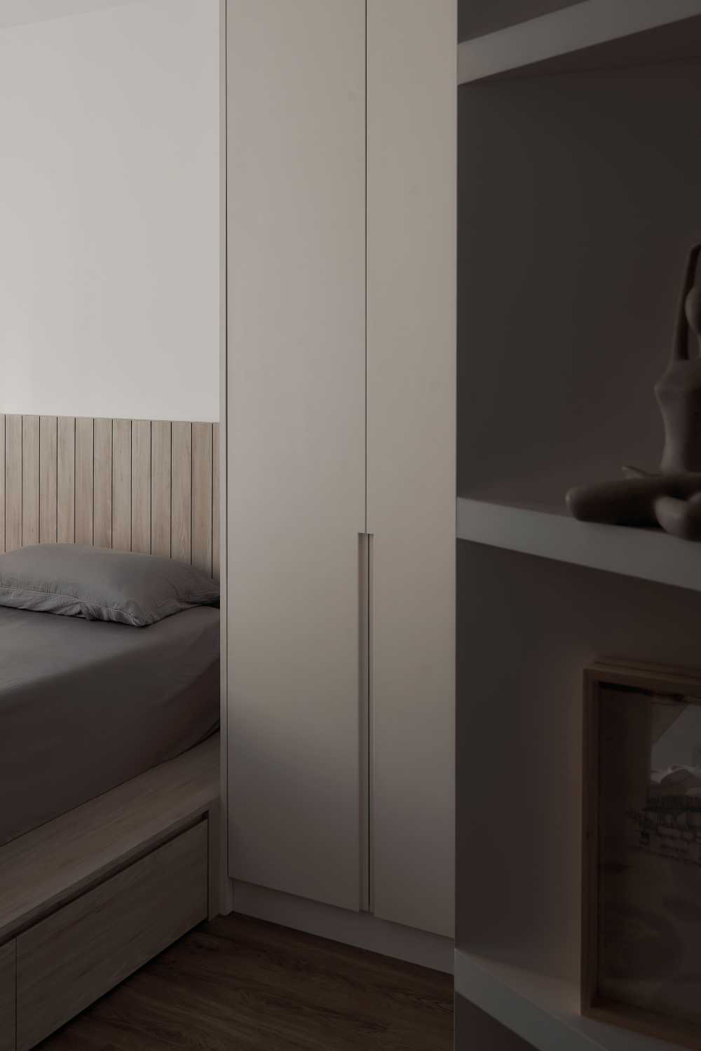 Scandinavian Bedroom with Platform Bed and Vinyl Flooring