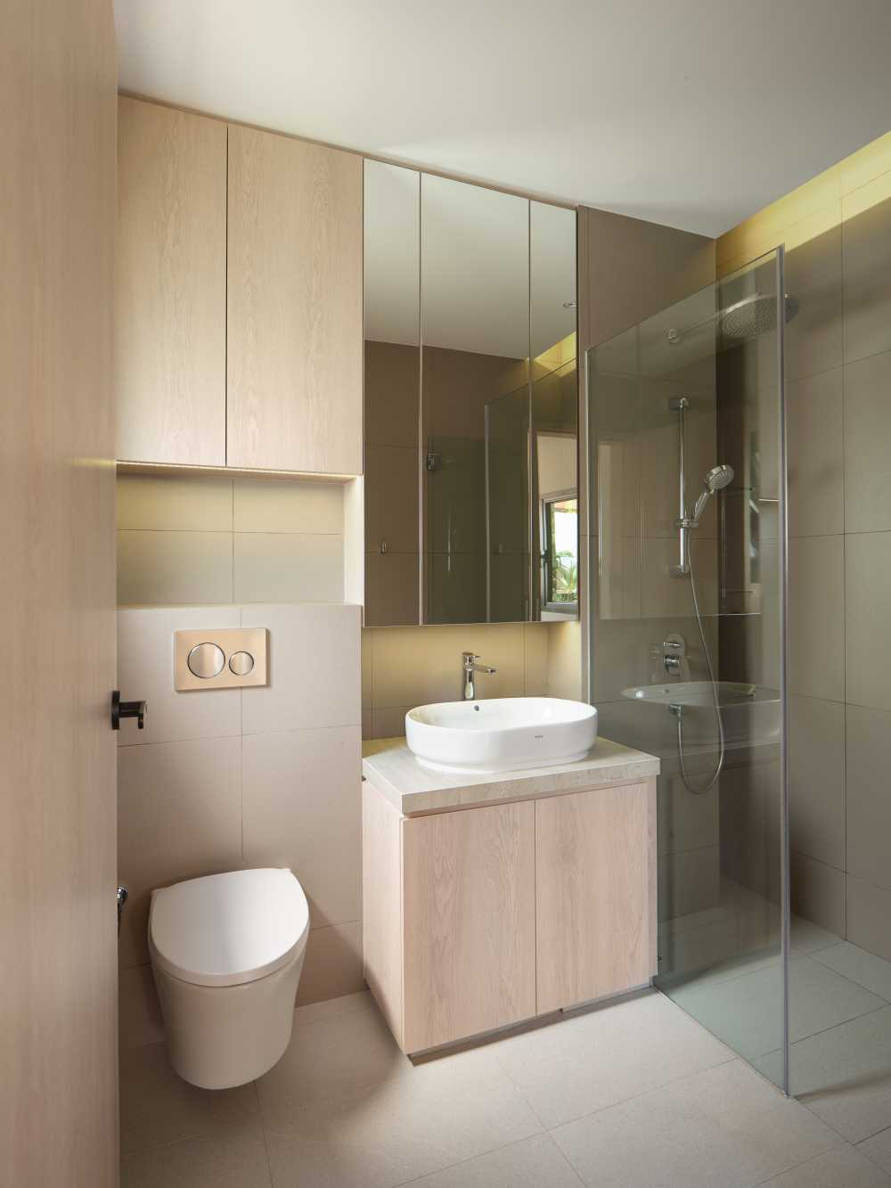 Minimalist Bathroom with Countertop and Mirror