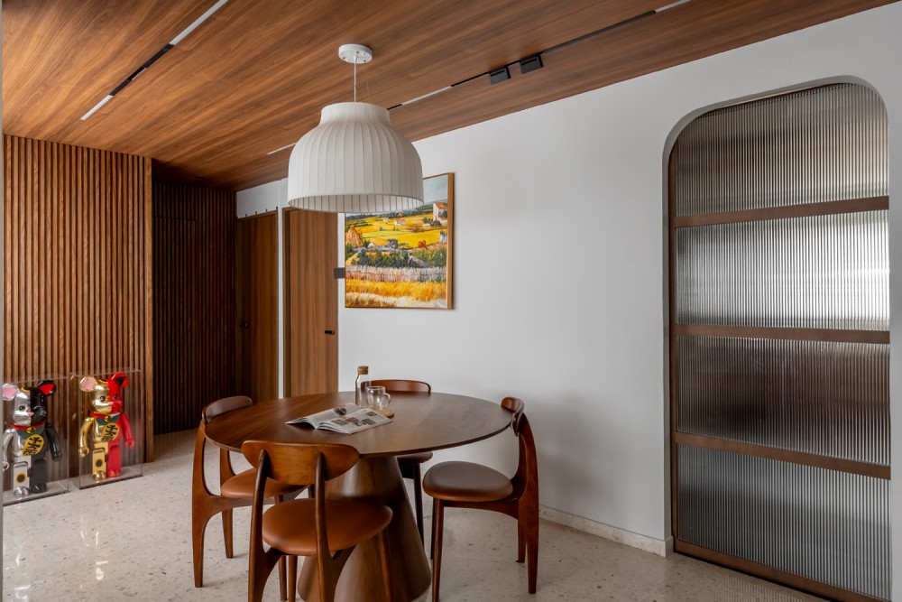 Asian Dining Room with Feature Wall and Dining Table