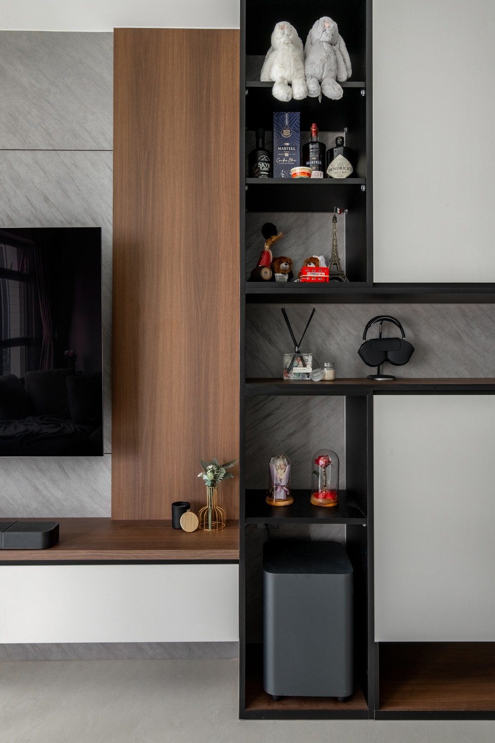 Contemporary Living Room with Homogeneous Tiles and TV Console