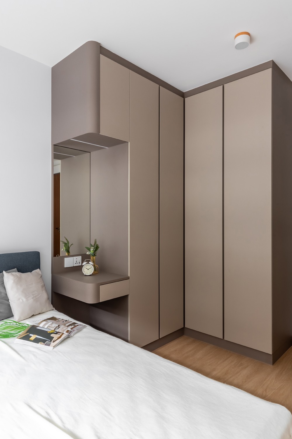 Modern Bedroom with Mirror and Wardrobe