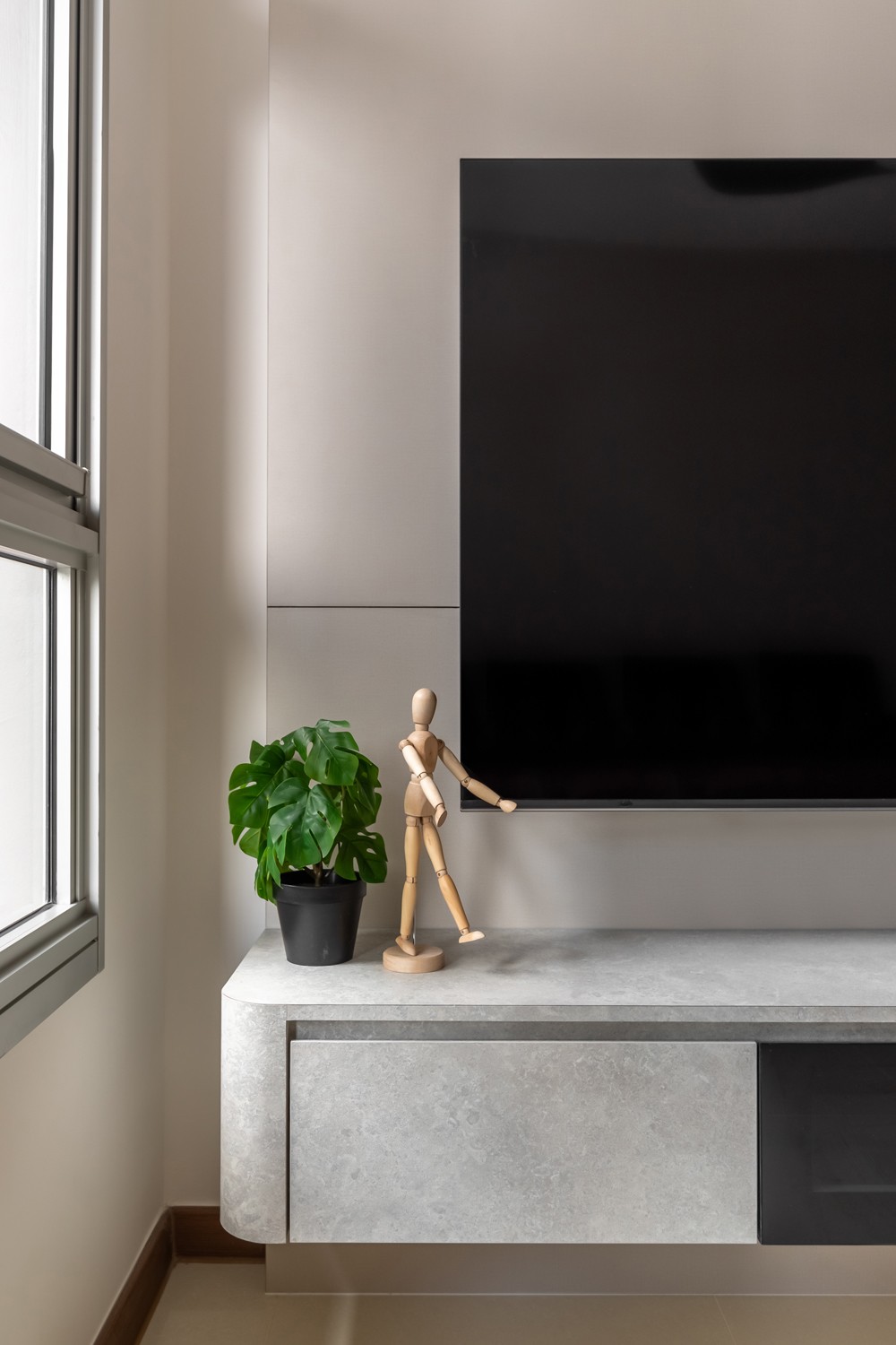 Modern Living Room with Homogeneous Tiles and TV Console
