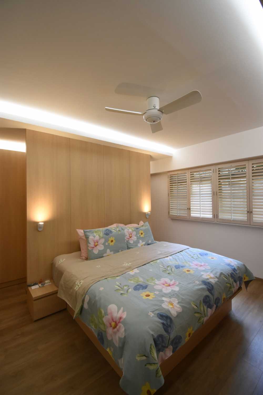 Scandinavian Bedroom with Vinyl Flooring and Feature Wall