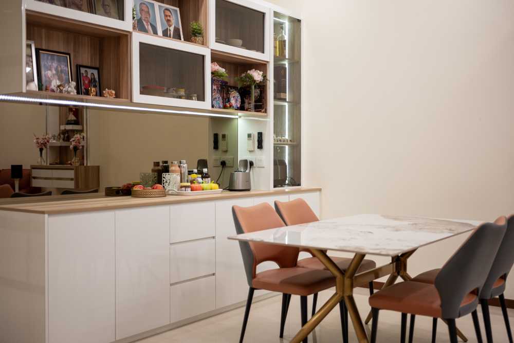 Modern Living Room with Homogeneous Tiles and Mirror