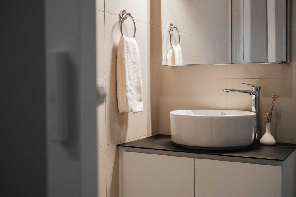 Contemporary Bathroom with Countertop and Mirror