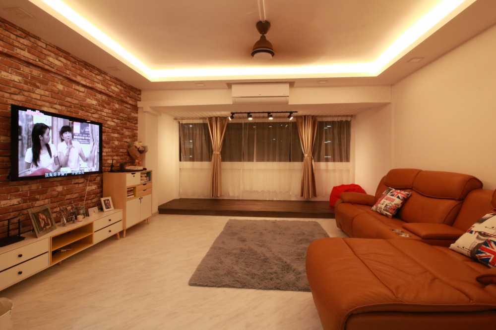 Modern Living Room at 535 Bukit Batok by Our Interior Hometrust