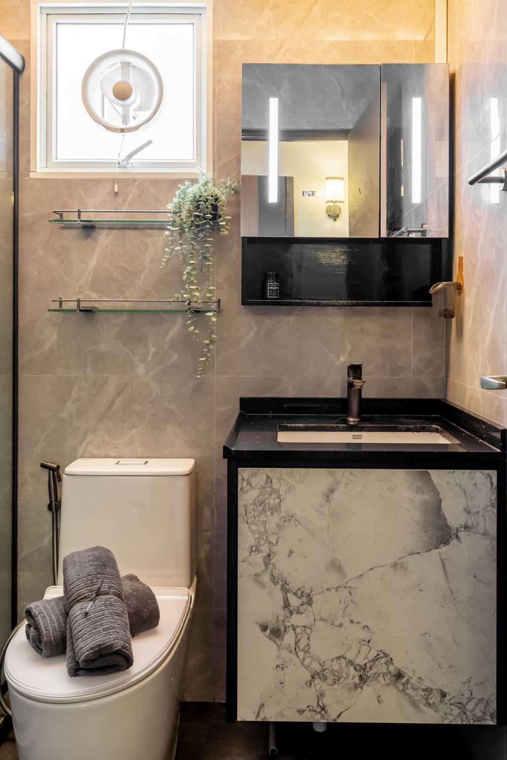 Contemporary Bathroom with Bathroom Storage and Showers