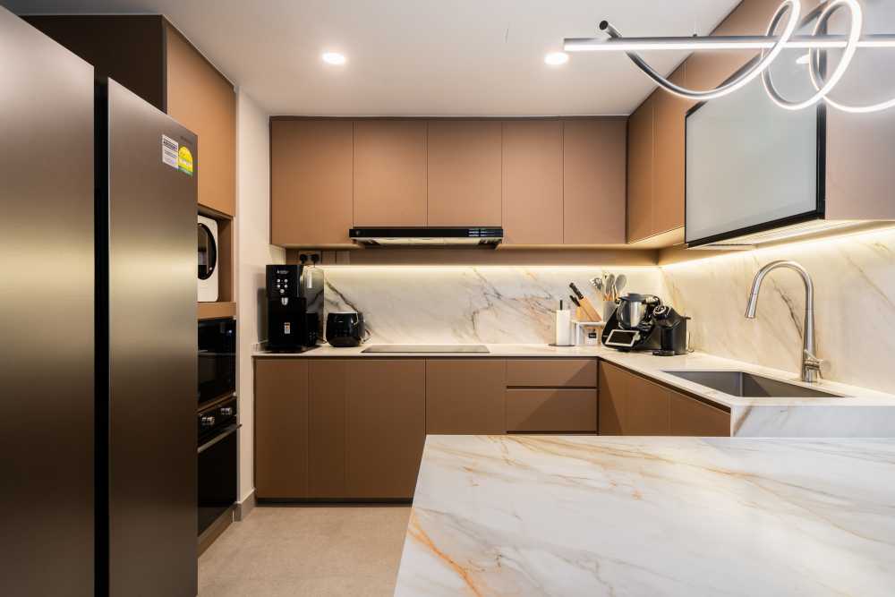 Contemporary Kitchen with Kitchen Window and Kitchen Island