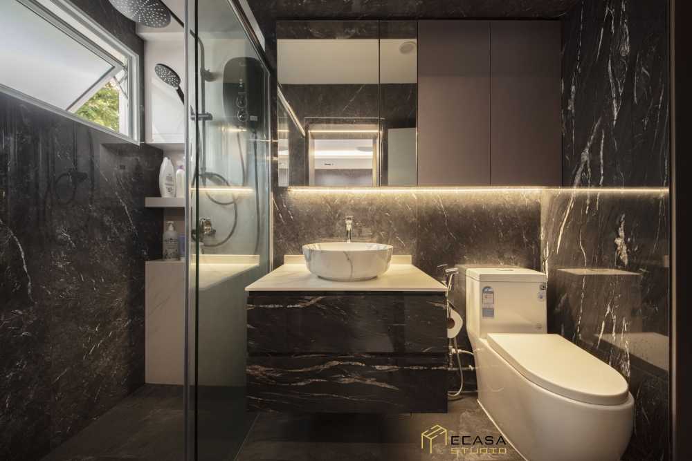 Contemporary Bathroom with Countertop and Cement Floor