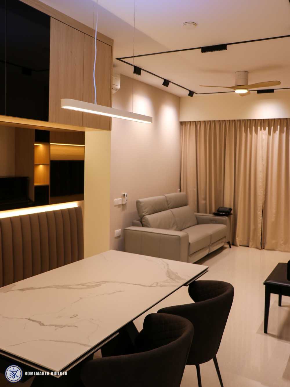 Modern Living Room with Mirror and Curtain