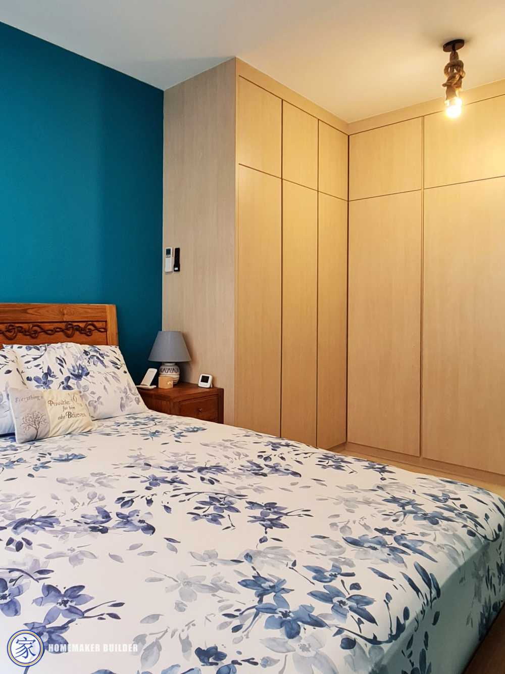 Vintage Bedroom with Homogeneous Tiles and Ceiling Light
