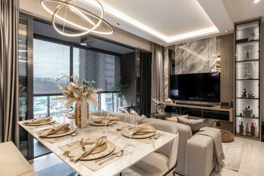 Modern Living Room with Herringbone Tiling and Parquet Floor