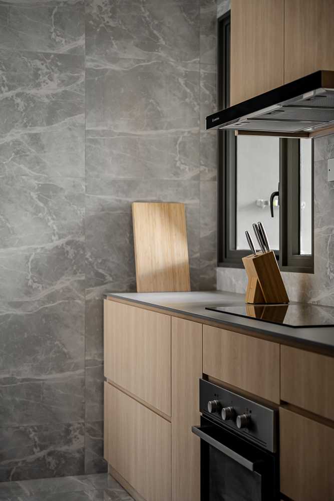 Scandinavian Kitchen with Countertop and Homogeneous Tiles