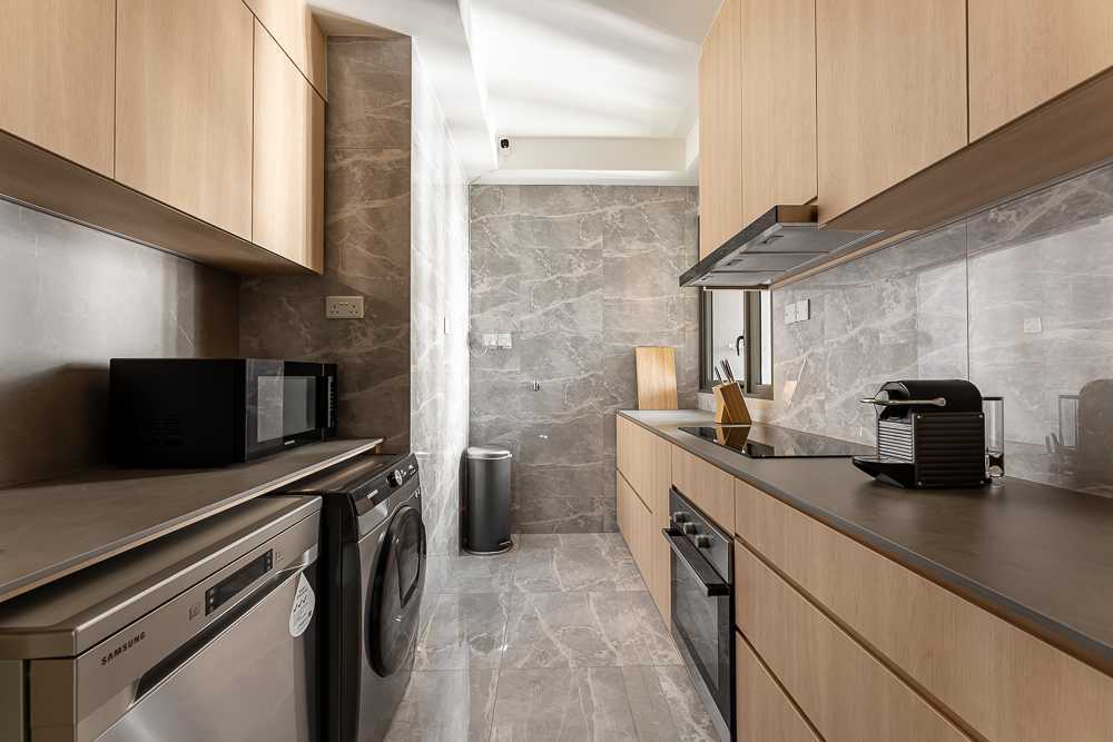 Scandinavian Kitchen with Countertop and Homogeneous Tiles