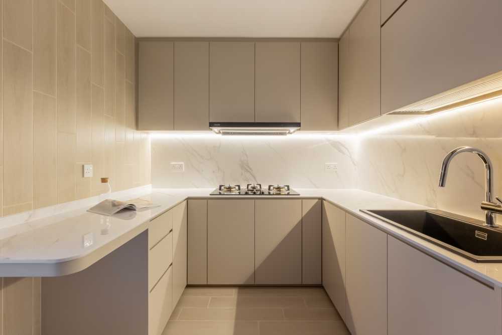 Minimalist Kitchen with Countertop and Vinyl Flooring