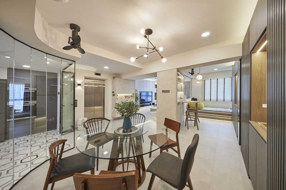 Modern Dining Room with Dining Table and Dining Chairs