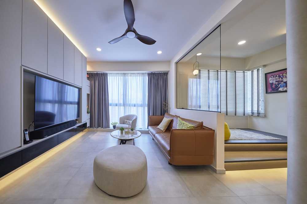 Modern Living Room with Feature Wall and Mirror