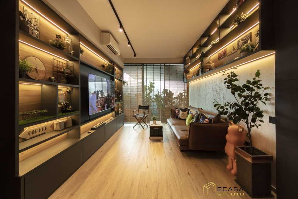 Contemporary Living Room with Bookshelf and Wood Flooring