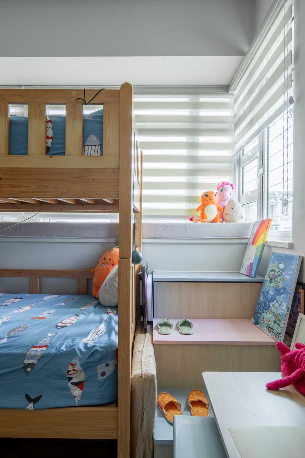 Contemporary Kids Room with Bookshelf and Platform Bed
