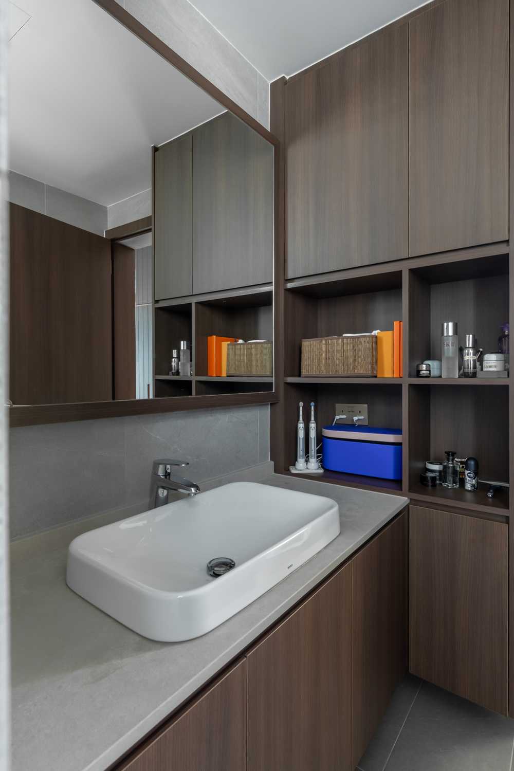 Contemporary Bathroom with Mirror and Shower Screen