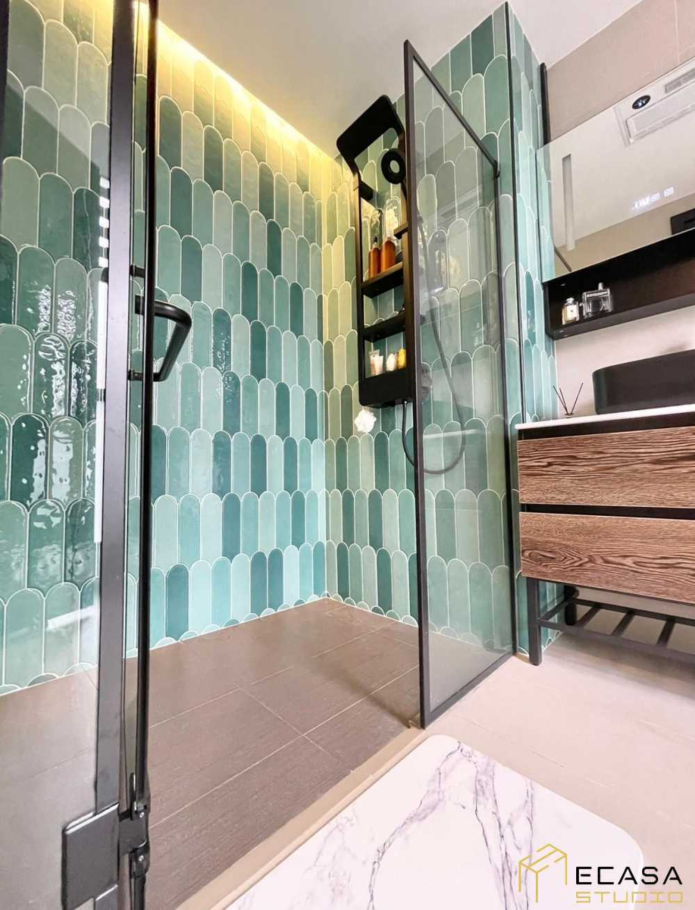 Contemporary Bathroom with Wash Basins and Bathroom Tap
