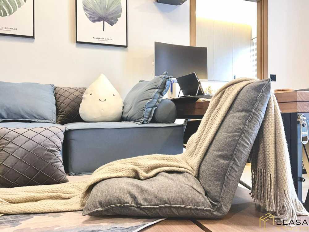 Contemporary Living Room with Wood Flooring and Sofa