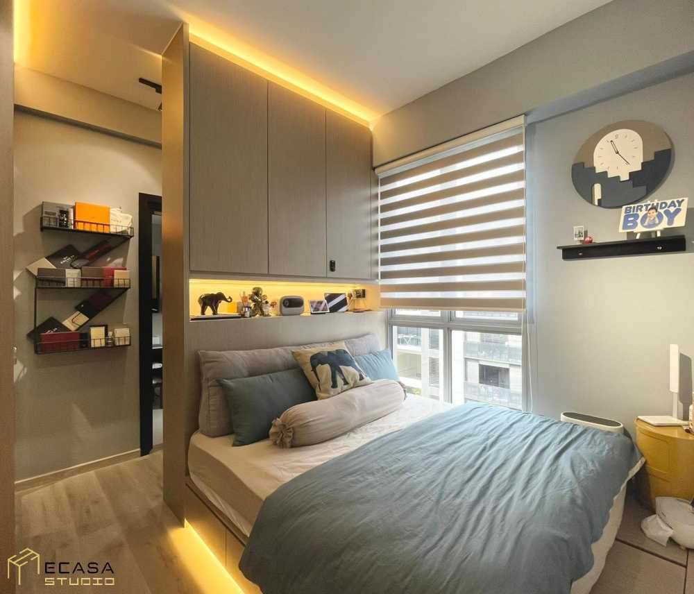 Contemporary Bedroom with Bookshelf and Platform Bed