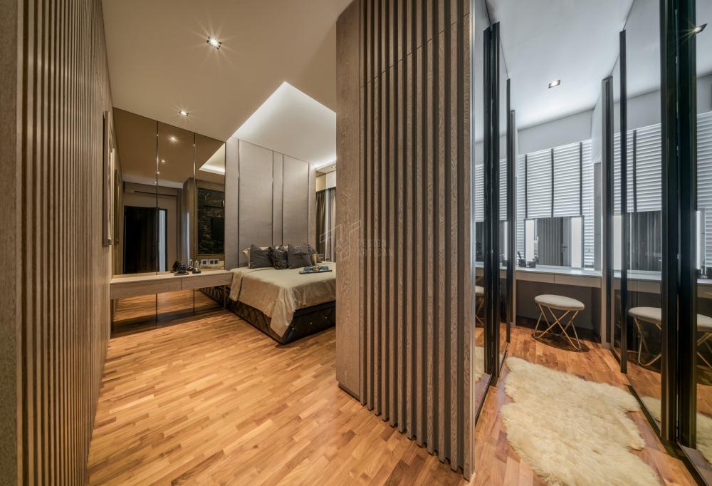 Modern Bedroom with Wood Flooring and Built-in Bed