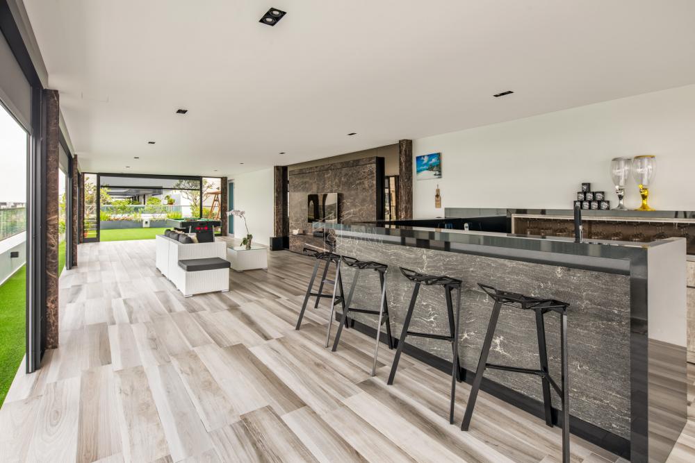 Modern Rooftop with Feature Wall and Awning