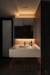   at Blk 3 Everton Park