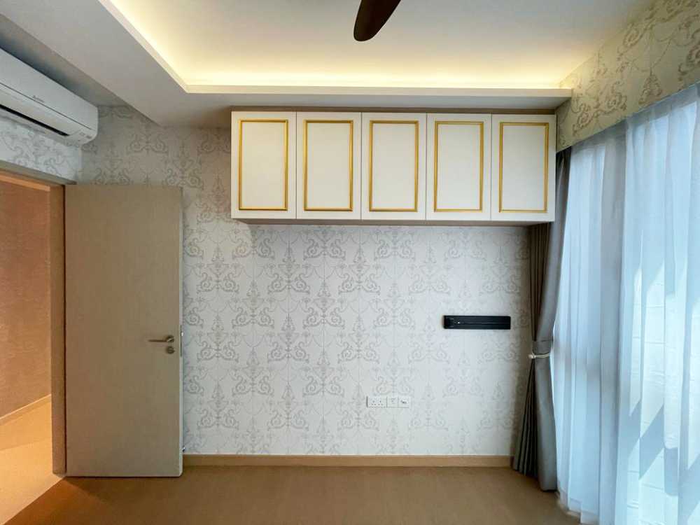 Scandinavian Bedroom with Wardrobe and Sliding Wardrobe
