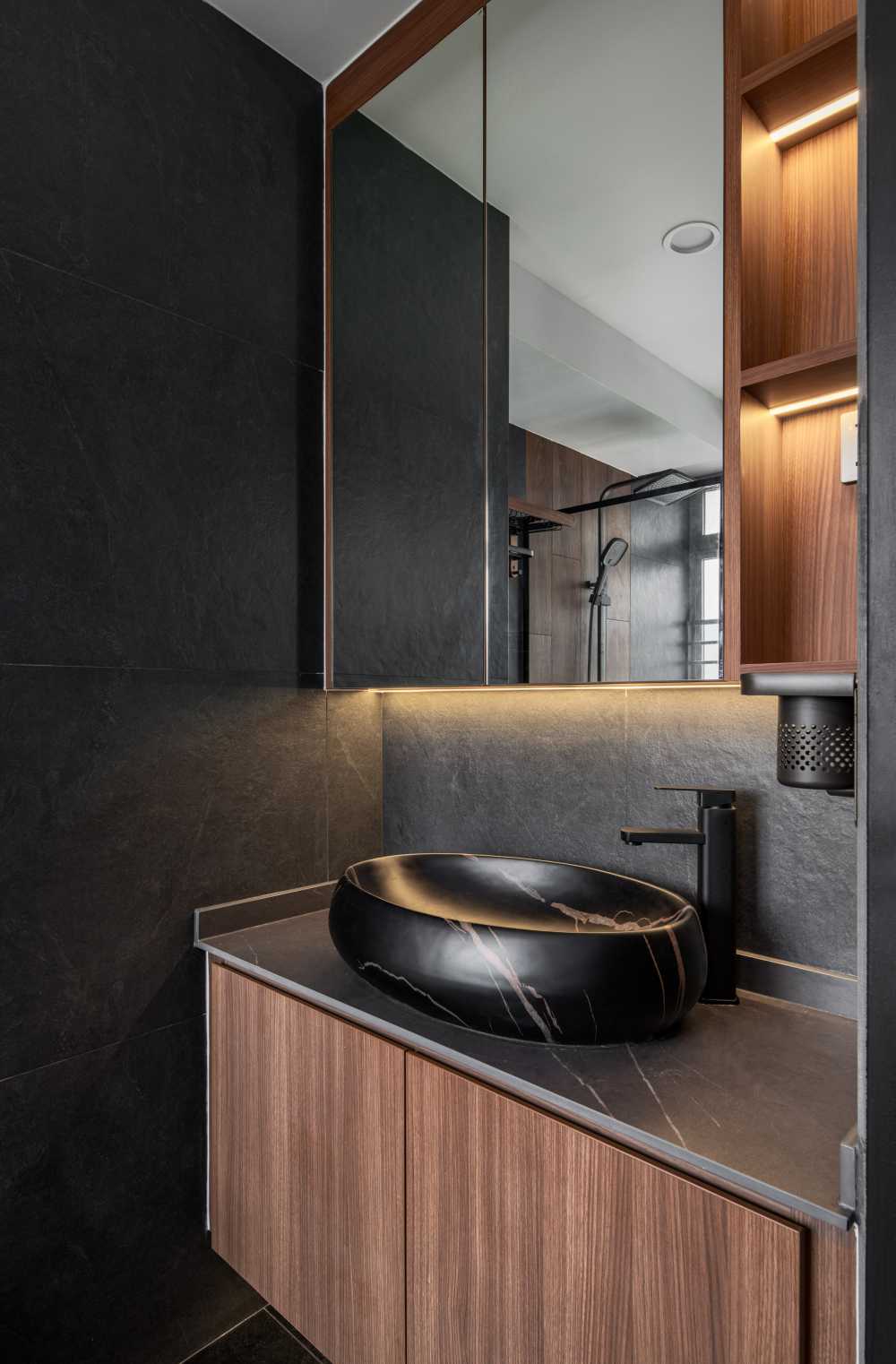 Contemporary Bathroom with Countertop and Mirror