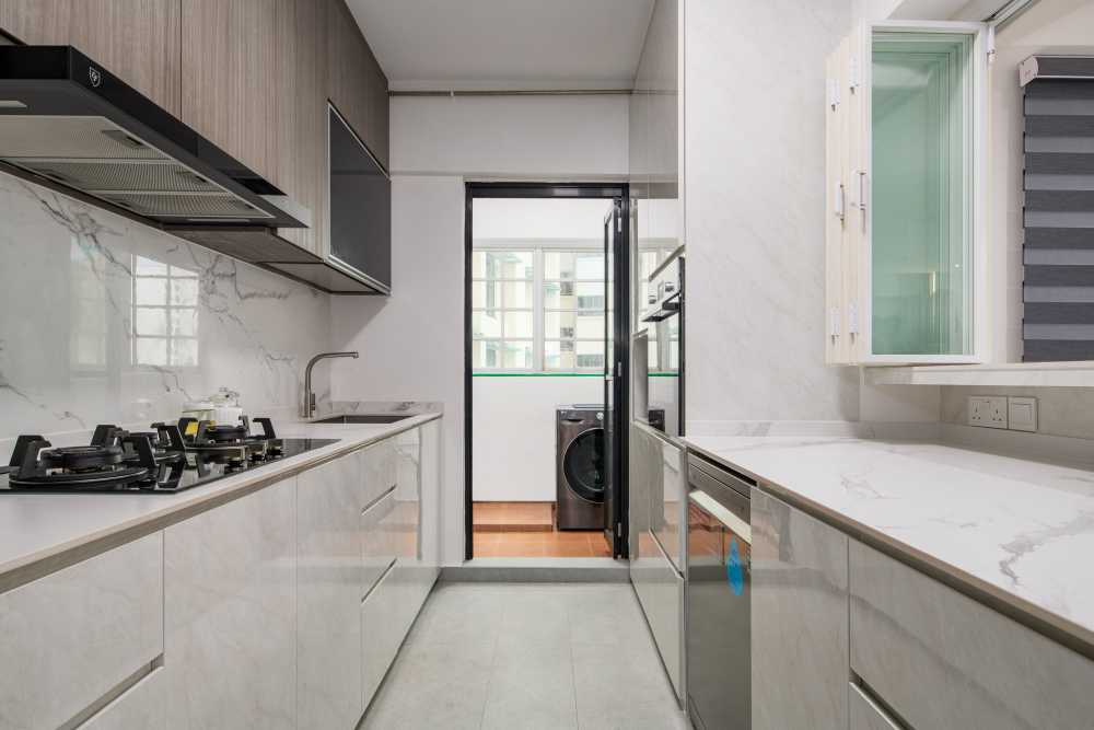 Contemporary Kitchen with Kitchen Window and Kitchen Island