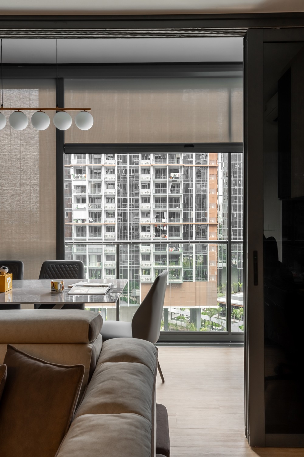 Scandinavian Dining Room with Vinyl Flooring and Dining Table