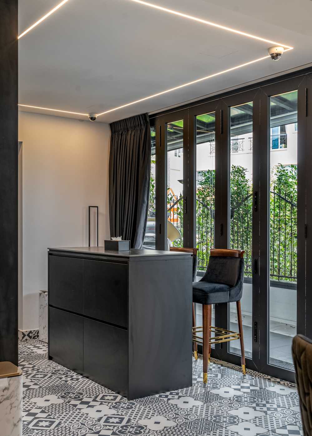 Modern Dining Room with Ceiling Light and Console Table