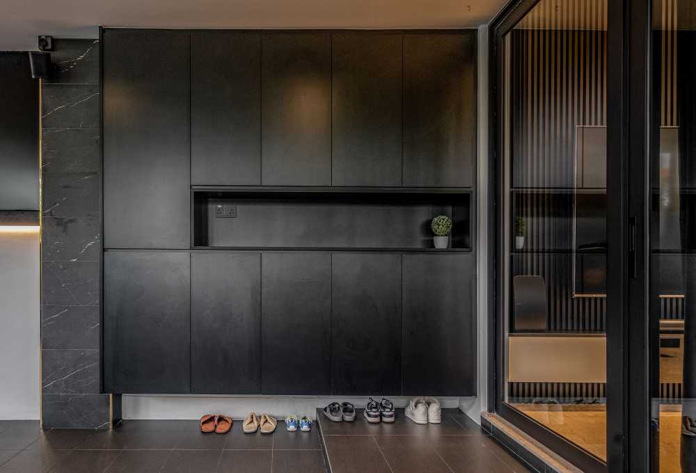 Modern Entryway with Mirror and Small Storage