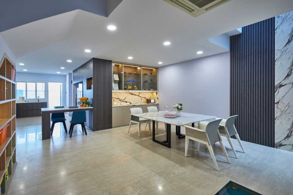 Minimalist Dining Room with Dining Table and Console Table